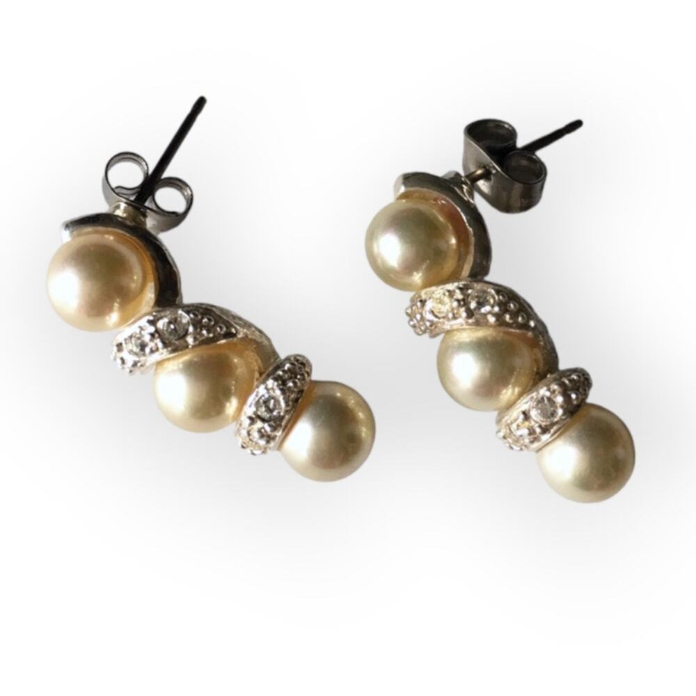 Faux pearl and rhinestone post earrings